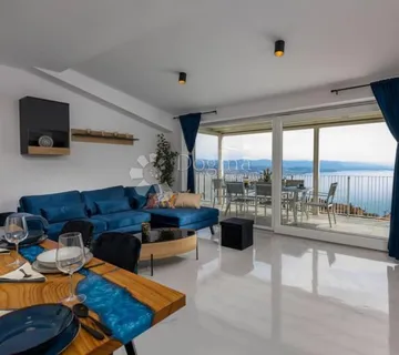 OPATIJA, 85m2, POGLED, BAZEN, PARKING - Bregi, Matulji