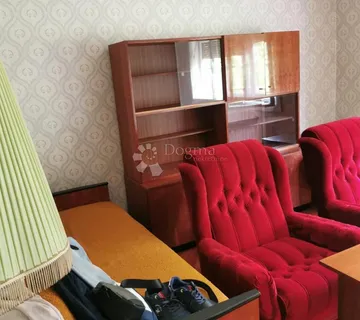 Petrinja, samostojeća kuća, 2200 m2 okućnice - Bijelnik, Petrinja