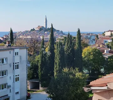 Stan sa pogledom na more - Rovinj