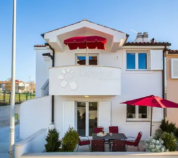 Medulin - kuća sa 2. stambene jedinice, 200 metara od mora! - cover