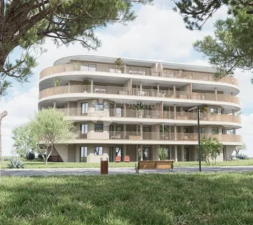 Umag 2-soban stan na 3. katu 600 metara od mora - cover