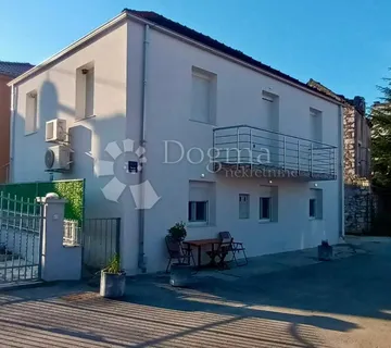 Ekskluziv Apartman Zablaće Prvi Red Do Mora Luksuz Prilika - Šibenik