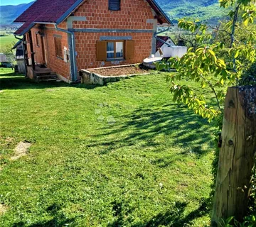 Kuća Pod Plješrevicom - Birovača, Donji Lapac