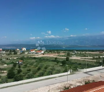 Novigrad - Paljuv - Građevinsko Zemljište 1938 M2 - Paljuv, Novigrad