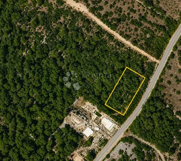 BILICE- Građevinsko zemljište 776 m2, spremno za gradnju - Stubalj, Bilice