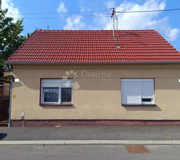 POSEBNA PRILIKA – Mala kuća s karakterom u mirnom dijelu Osijeka!