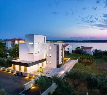 Luksuzni stan s dvije terase i prekrasnim pogledom na more, Barbat - Otok Rab - cover
