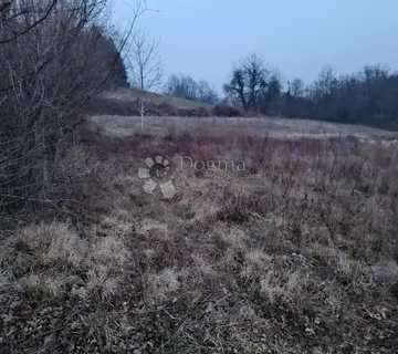 Poljoprivredno zemljište uz šumu - Đurđekovec, Zagreb