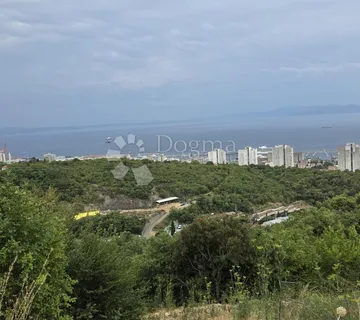 Rijeka, Donja Drenova, građevinski teren 400 m2