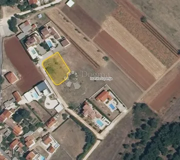Građevinska Parcela Na Mirnoj Lokaciji - Barban