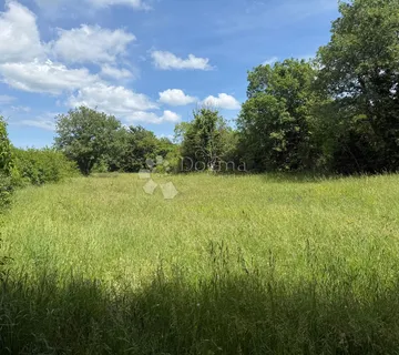 Lijepa parcela na mirnoj lokaciji - Vodnjan