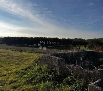Građevinsko zemljište - 1400m2 - Gornji Zemunik - cover