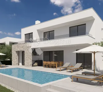 Predivna samostojeća vila s bazenom - Stranići kod Nove Vasi, Poreč