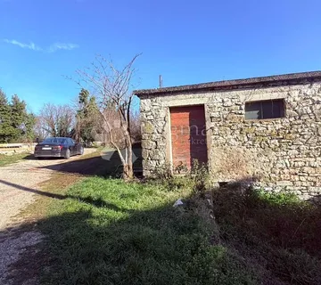 Kuće za adaptaciju na odličnoj lokaciji! - Labin