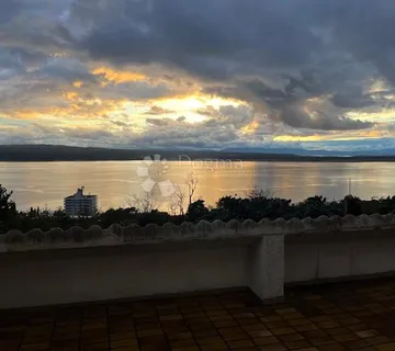 Crikvenica Stan-Etaža Kuće