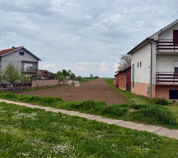 EKSKLUZIVNO! GRAĐEVINSKO ZEMLJIŠTE 6134 m² – TOP-LOKACIJA - Vukovar