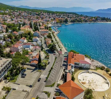 Selce, poslovni prostor uz šetnicu - Selce, Crikvenica