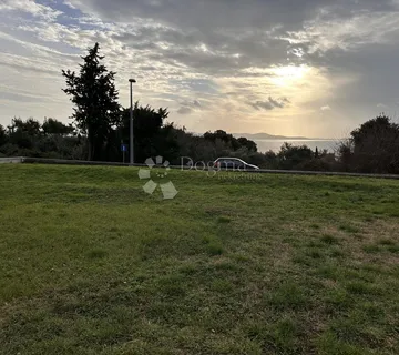 Kožino, Prodaje Se Atraktivno Građevinsko Zemljište 200 M Od Mora - Kožino, Zadar