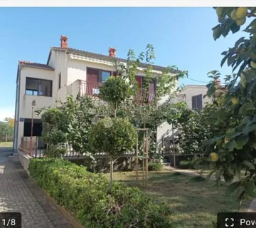 KUĆA 50m OD MORA - Sveti Filip i Jakov