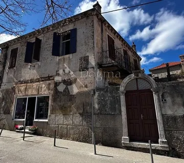 TRADICIONALNA KAMENA OBITELJSKA KUĆA sa minimalnom adaptacijom - Blato