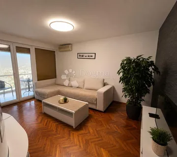 ZAMET, prodajemo stan 52.82m2 na odličnoj lokaciji - Rijeka