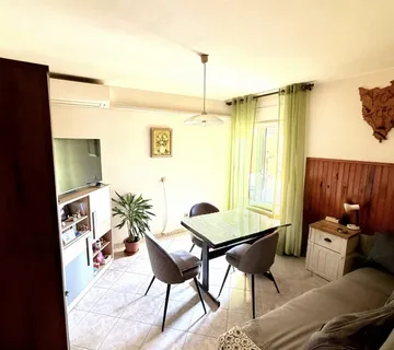 Dvosoban stan u Rovinju