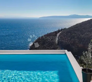 Kuća s bazenom Medveja - Medveja, Lovran
