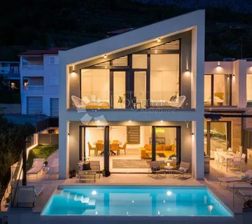 Ekskluzivna smart home vila u blizini Splita – spoj modernog luksuza, vrhunske tehnologije i investicijskog potencijala, s bazenom, terasom i spektakularnim pogledom na otoke. - cover