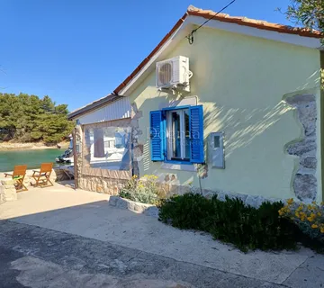 Kuća u moru - Osor, Mali Lošinj