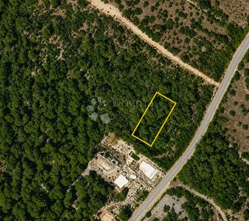 BILICE- Građevinsko zemljište 642 m2, spremno za gradnju - Stubalj, Bilice