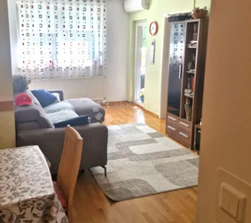 Stan s parkingom  balkonom i vlastitim vrtom- Šestinski dol!!! - cover