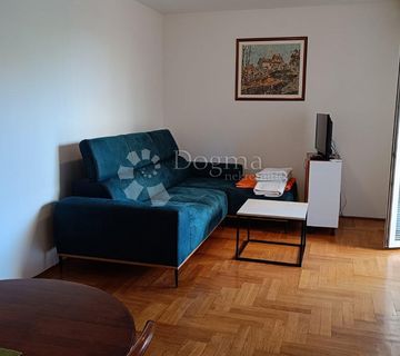 Malinska, 61 m2 2s+db, balkon, parking - cover