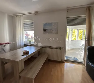 STAN KNEŽIJA DVOSOBAN - cover