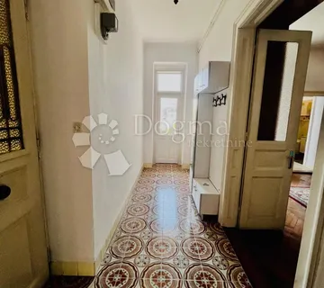 STAN KOD BOTANIČKOG VRTA - cover