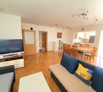 Komforna kuća s 3 stana, 373m2 - Kraljevečki Novaki, Sesvete - cover