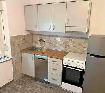 Škurinje 41m2 2skl uređen odmah useljiv - cover