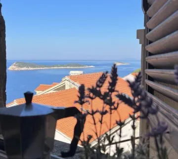 Garsonijera sa pogledom na more u Cavtatu - cover