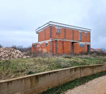 KATNICA S POGLEDOM NA MORE, U IZGRADNJI! - cover