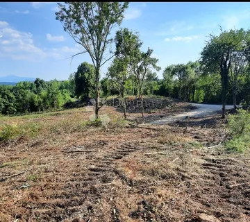 Zemljište s potencijalom za gradnju i turizam u blizini Plitvica - cover
