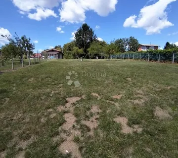 Građevinsko zemljište s pogledom–Vinica-Koprivnica - cover