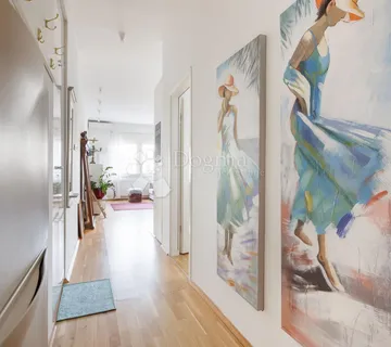 Izvrsna prilika u Palmotićevoj! Strogi centar - cover