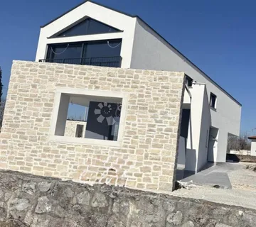 DIZAJNERSKA VILLA S BAZENOM, OPREMLJENA -okolica POREČA - cover