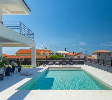  3D TOUR!  POGLED NA BRIJUNSKI ARHIPELAG! - cover