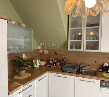 Šarmantna kuća sa solarnom elektranom - cover