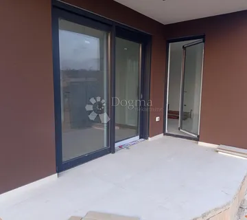 Luksuzni stanovi Pješčana uvala,prizemlje (ZGRADA A) - cover