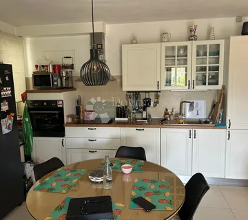 Makaruni, more i mir - cover