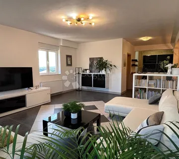 DVOSOBAN STAN S POGLEDOM NA MORE - Ližnjan - cover