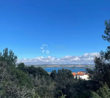 Građevinsko zemljište, Kraj, Otok Pašman. - cover