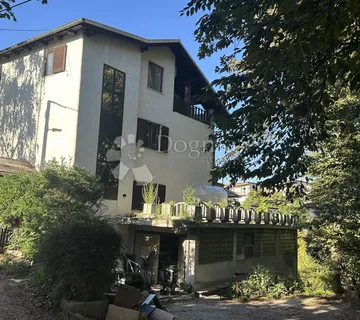 Prodaja stana Maksimir, 186,84m2, 5S, suteren - cover