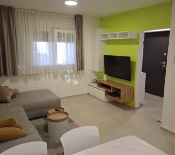 Rijeka, Zamet, 50 m2, novogradnja, najam - cover